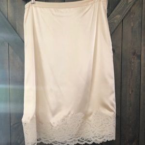 Banana republic 100% silk lined skirt
